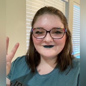 Meet your Posher, Krista